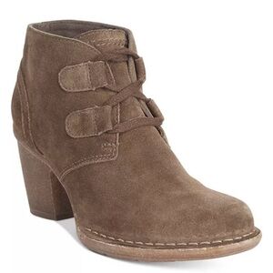 Clarks Carleta Lyon Brown Suede Women's Ankle Boots